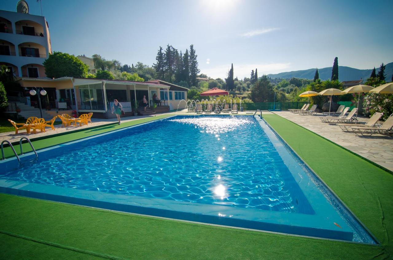 Aparthotel Margarita Ipsos