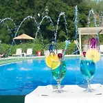 Margarita Aparthotel
